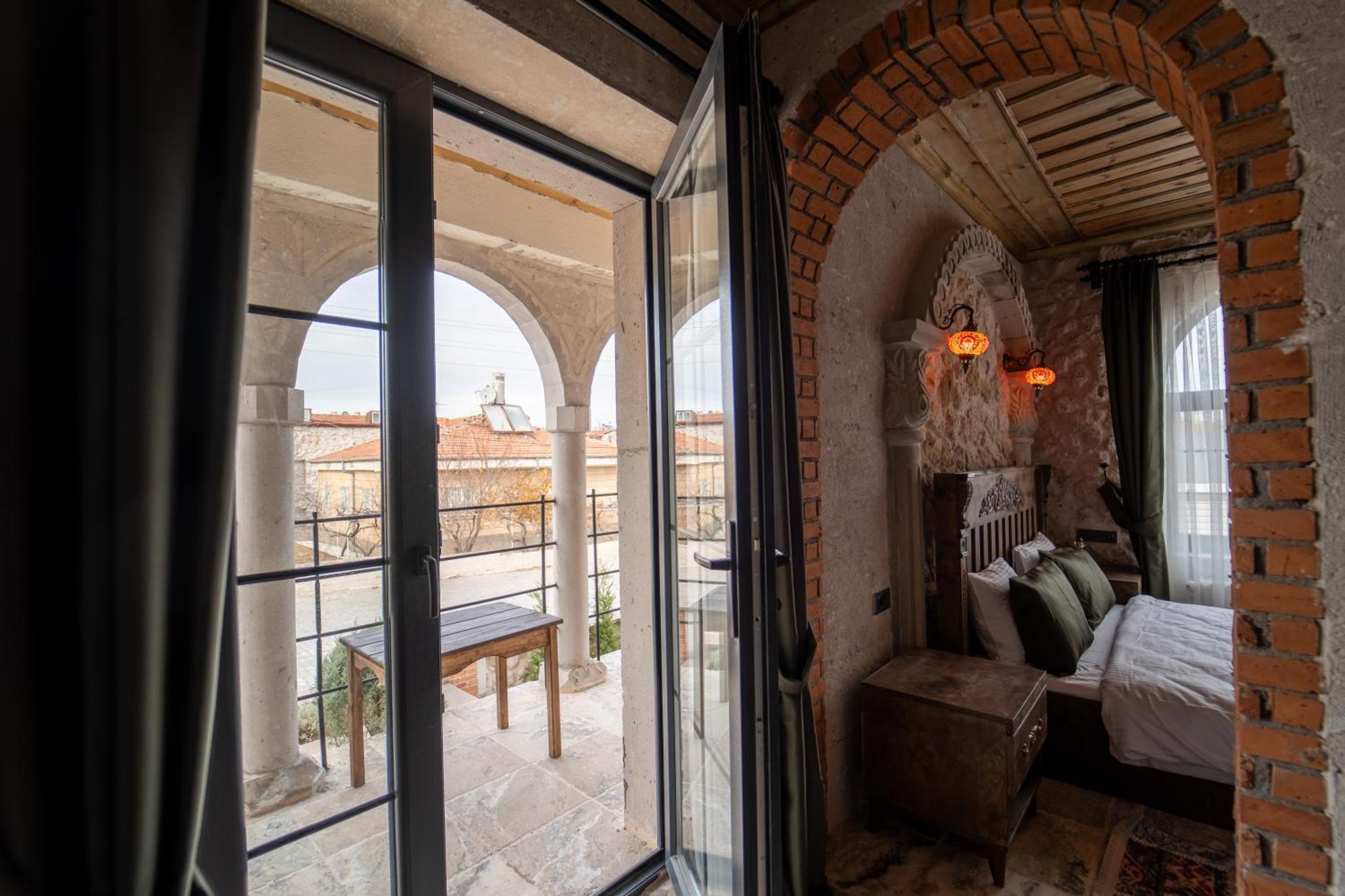 Отель Alin Stone House Учисар Экстерьер фото