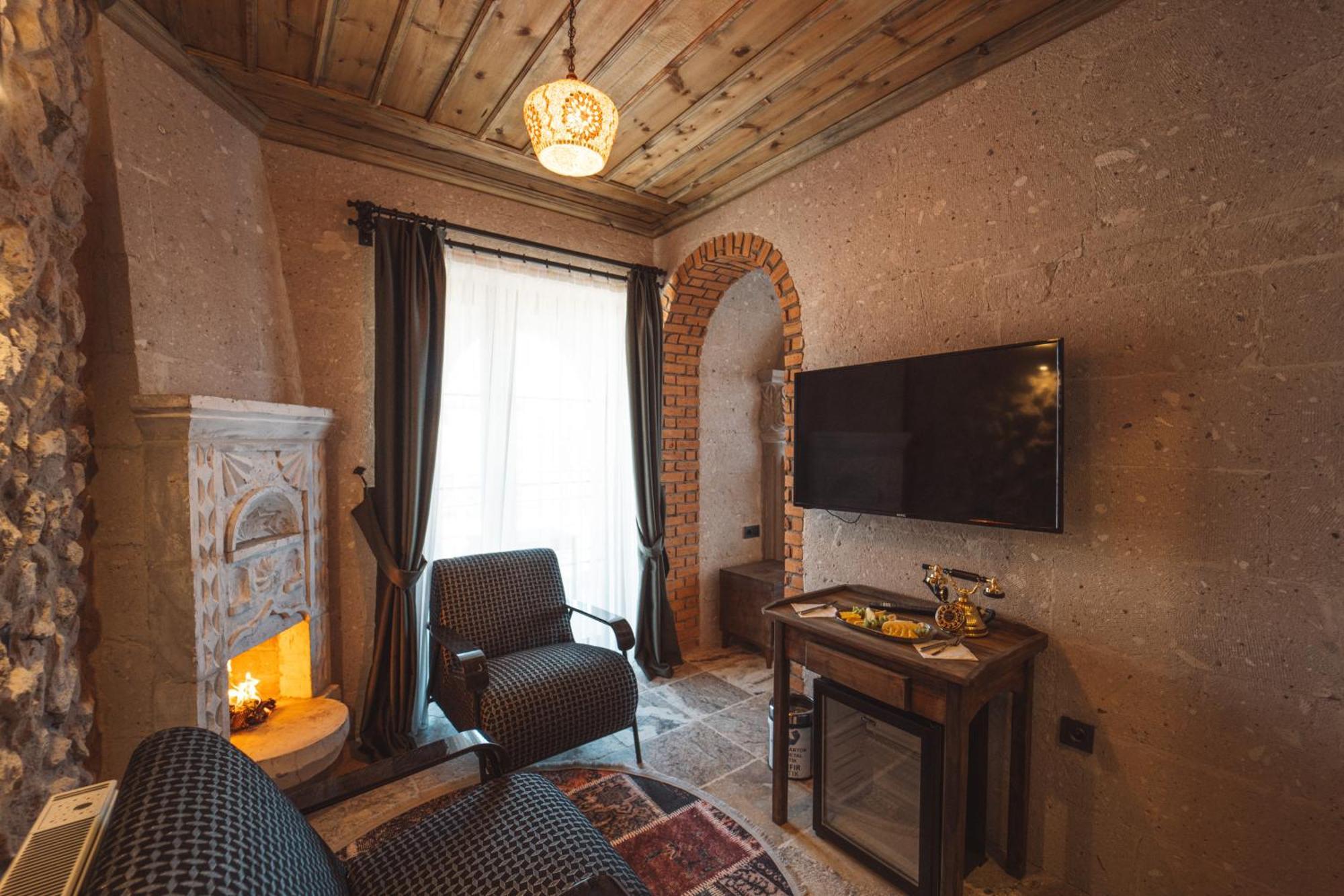 Отель Alin Stone House Учисар Экстерьер фото