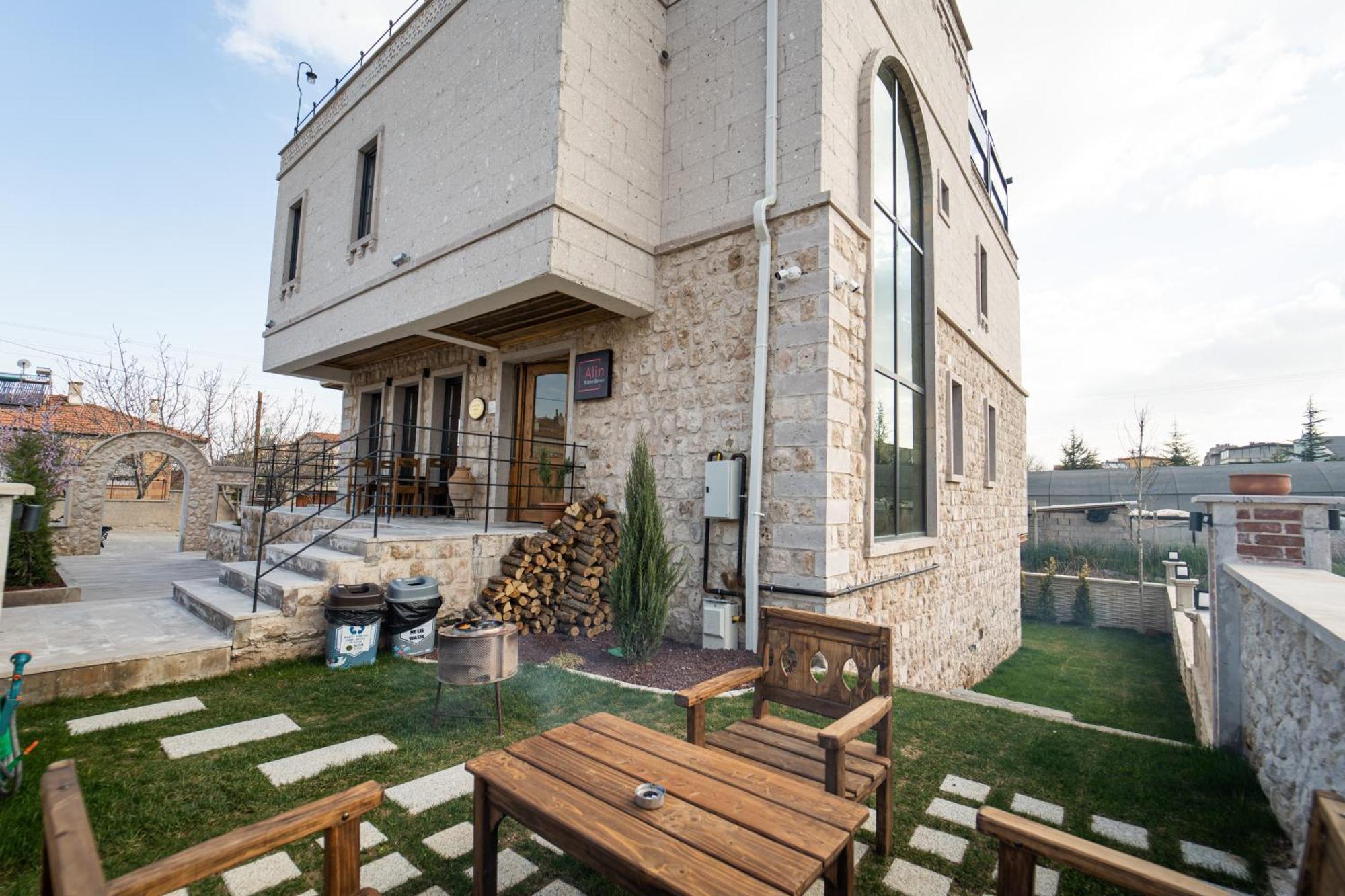 Отель Alin Stone House Учисар Экстерьер фото