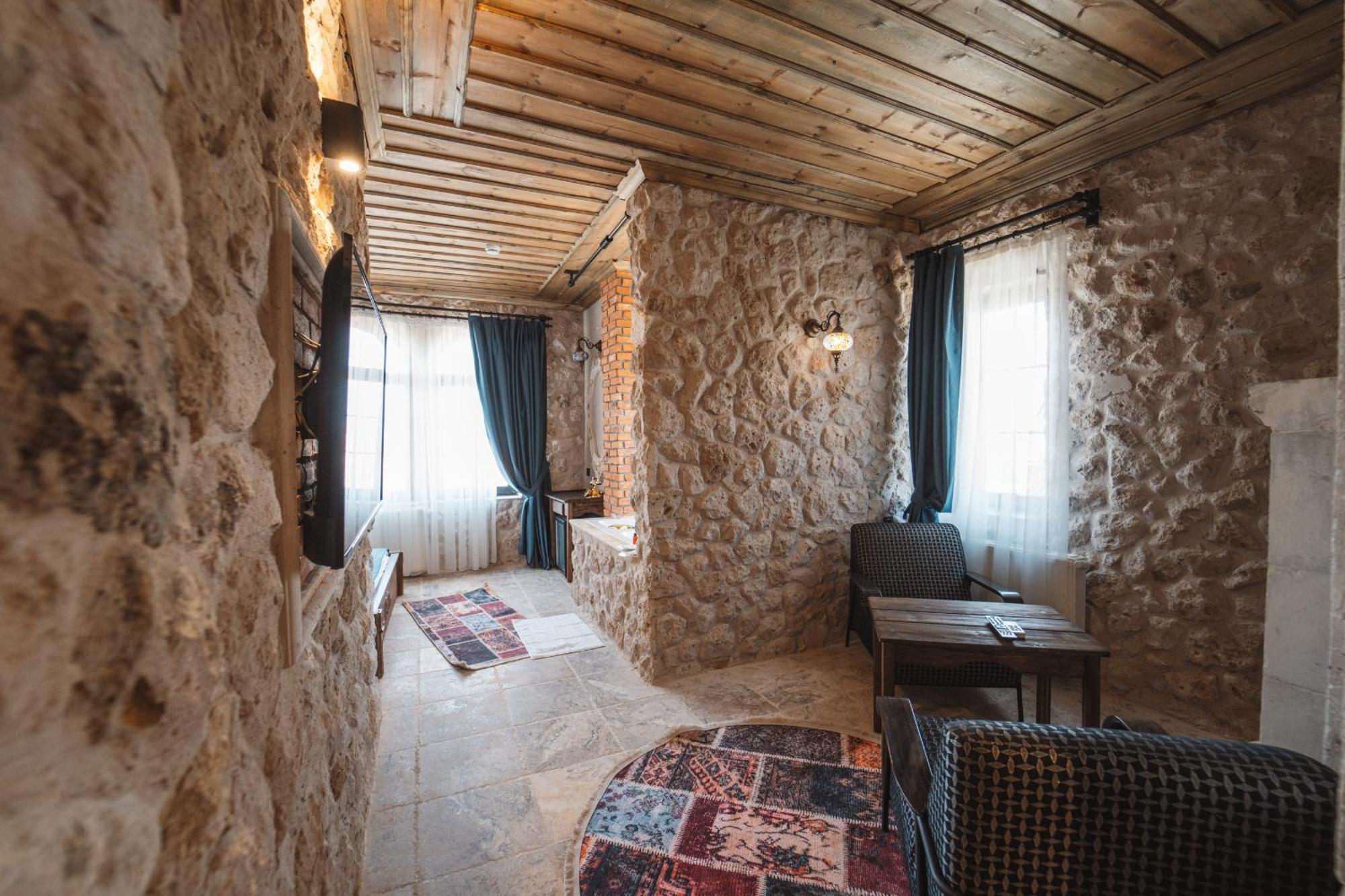 Отель Alin Stone House Учисар Экстерьер фото